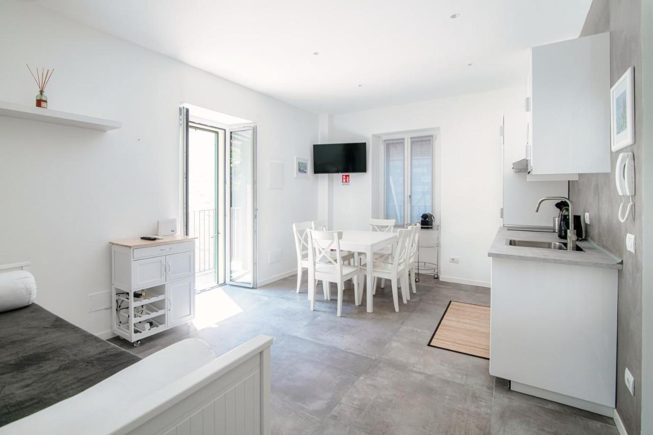 The Bell Tower Apartment - Bellagio Center Екстериор снимка